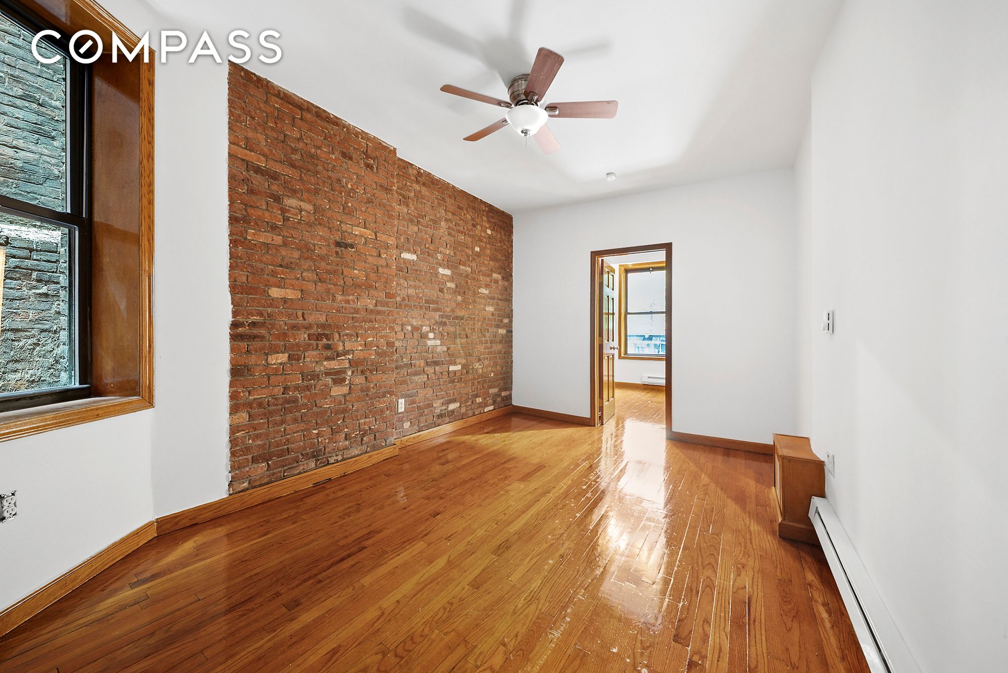 #1 photo, 258 W 15th Street, Chelsea , NY 10011
