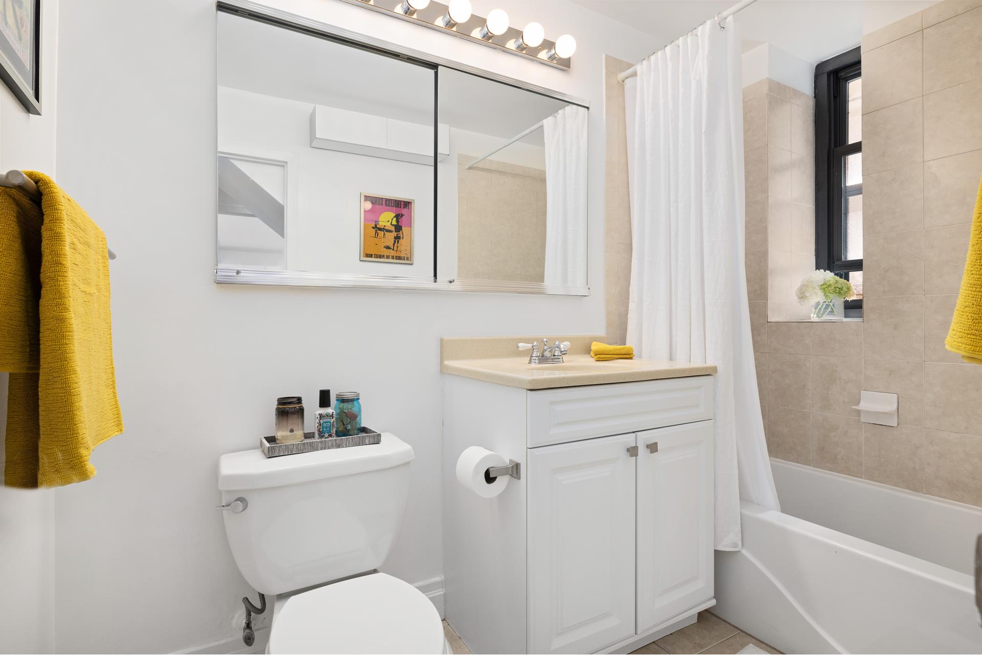 #6 photo, 305 W 98TH Street, マンハッタン Upper West Side , NY 10025