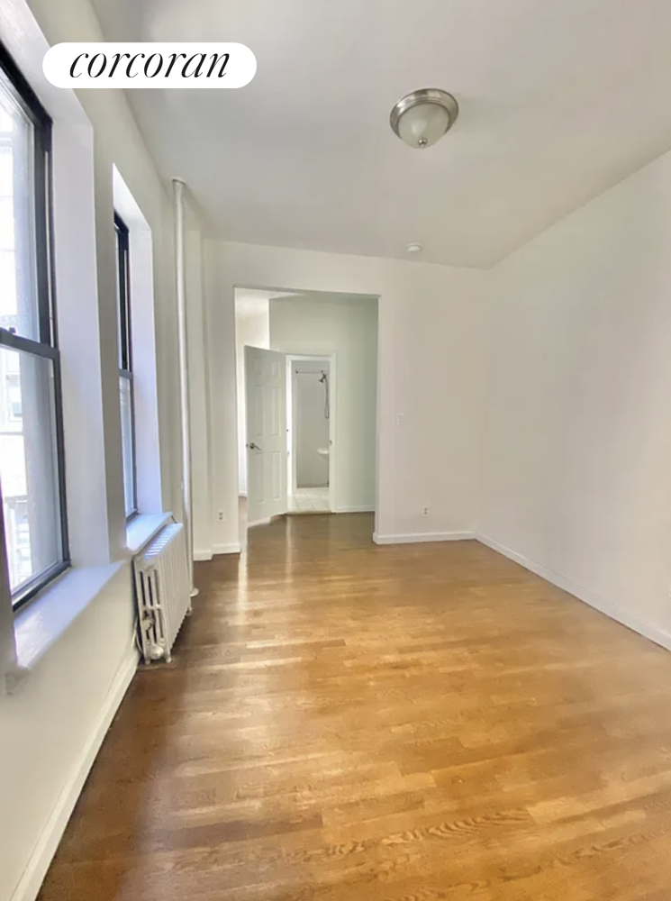 #1 photo, 413 E 70TH Street, مانهاتن Lenox Hill , NY 10021