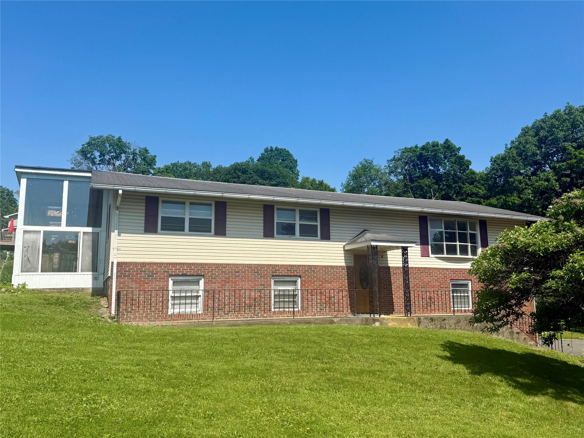 #3 photo, 231 Highland Avenue, Marlboro , NY 12542