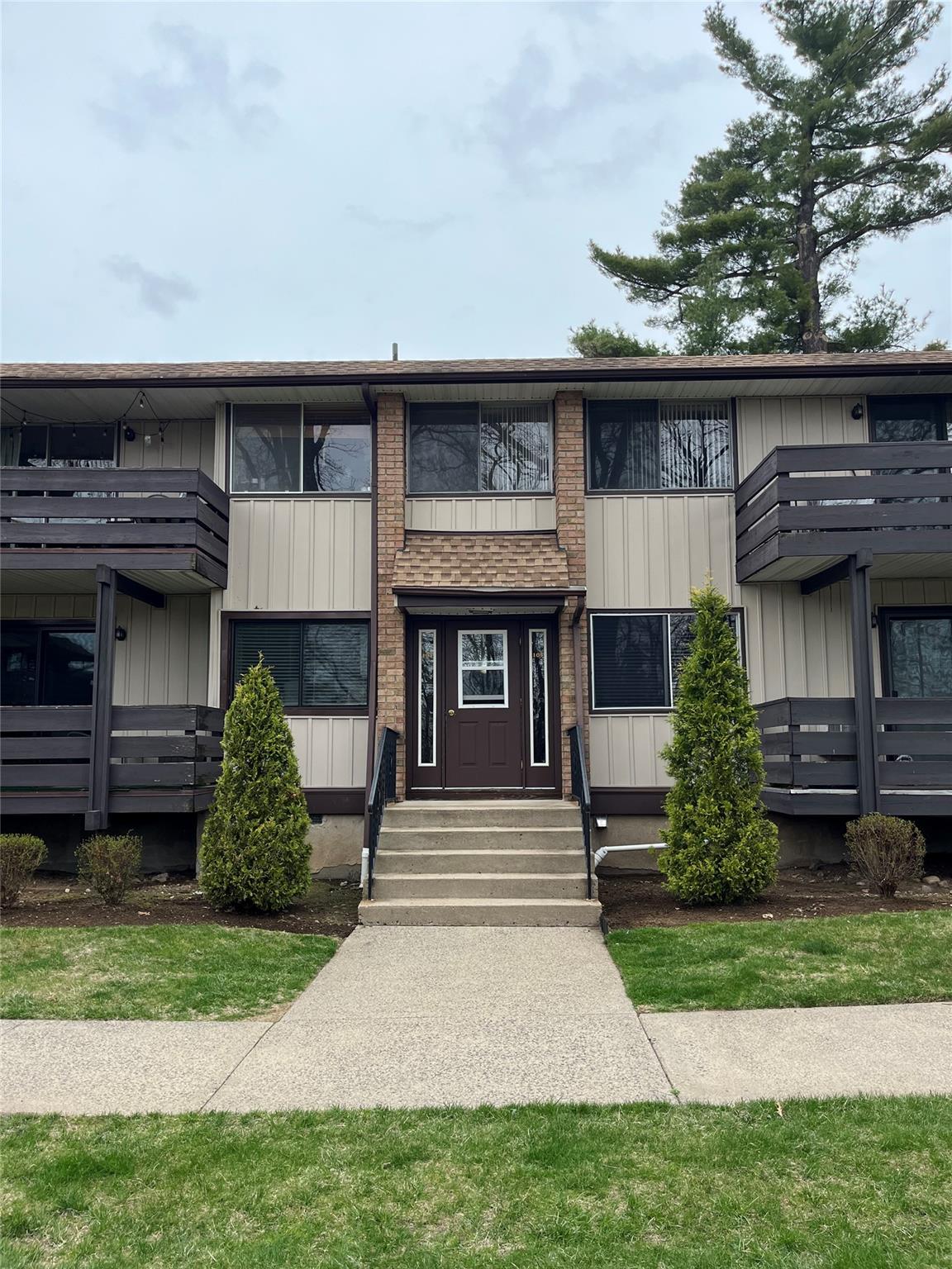 #1 photo, 103 Sierra Vista Lane, Valley Cottage , NY 10989