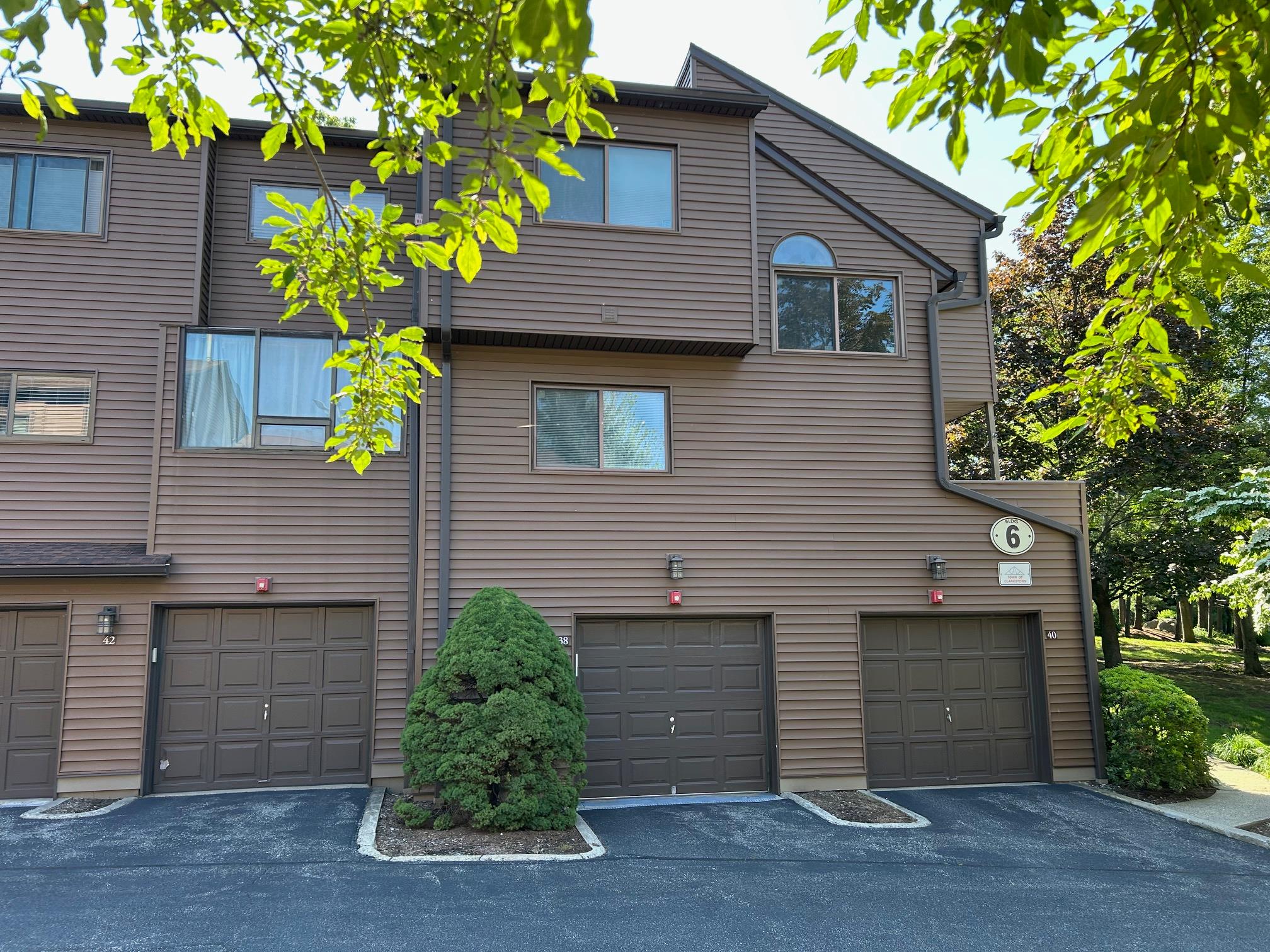 #1 photo, 38 Tulip Court, Nanuet , NY 10954