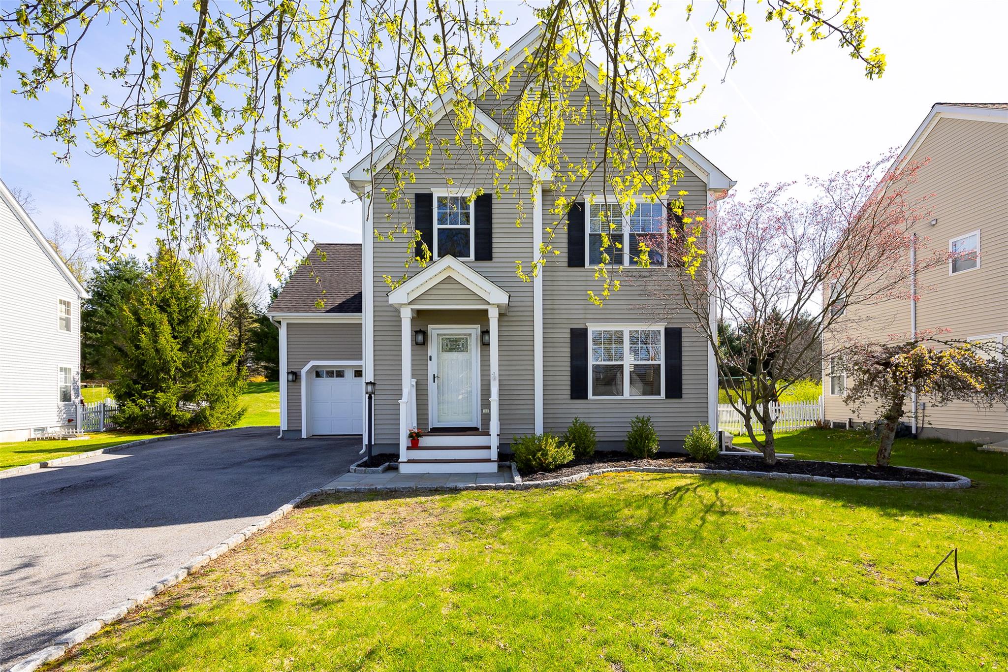 #1 photo, 19 Bush Creek Lane, Poughquag , NY 12570