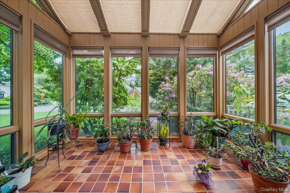 #16 photo, 7 Kent Court, サフォーク郡 Bayport , NY 11705