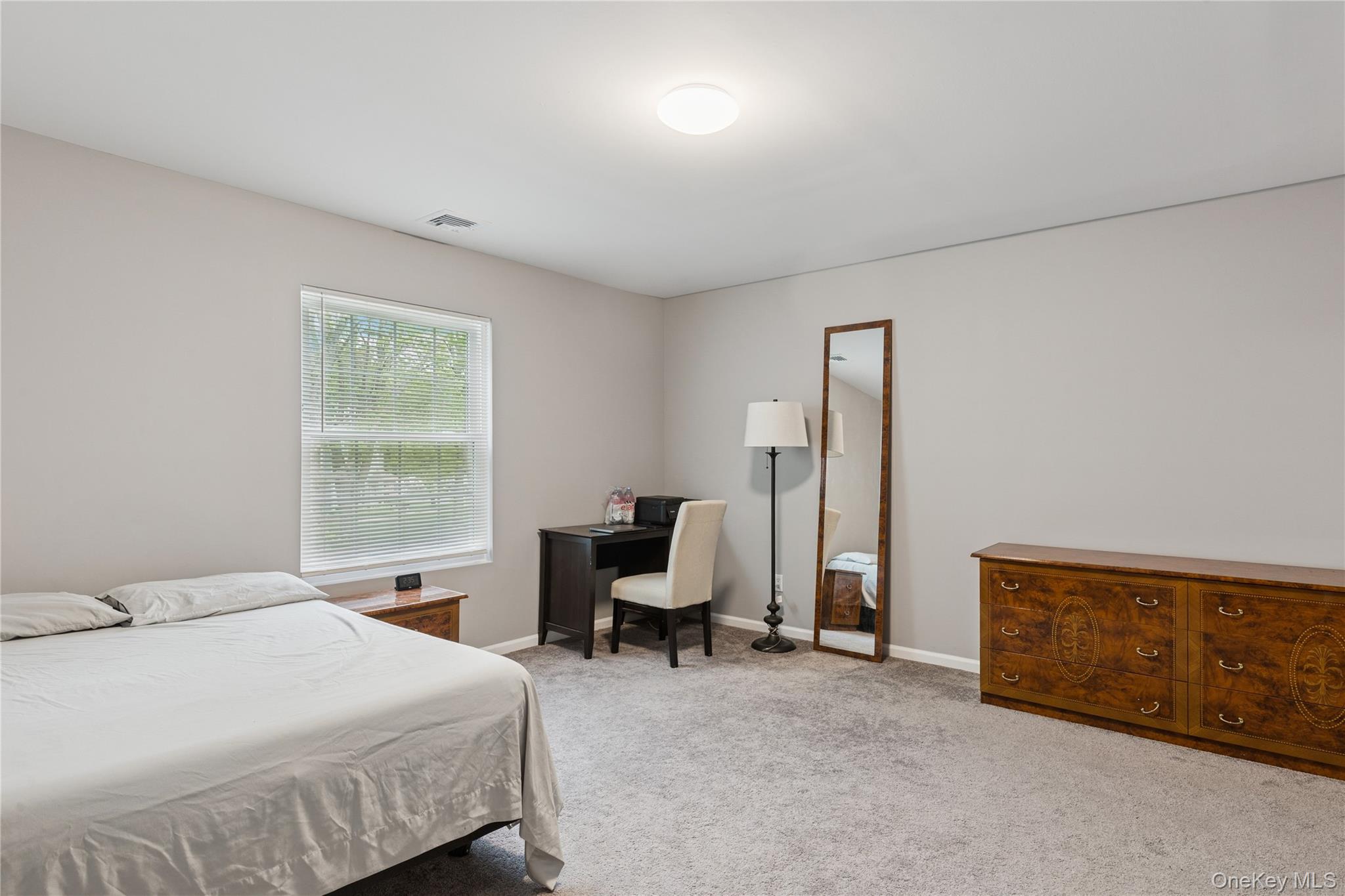 #11 photo, 241 Fairview Circle, Middle Island , NY 11953