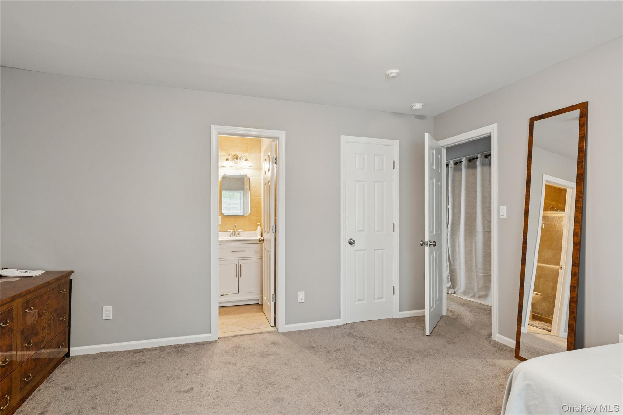 #12 photo, 241 Fairview Circle, Middle Island , NY 11953