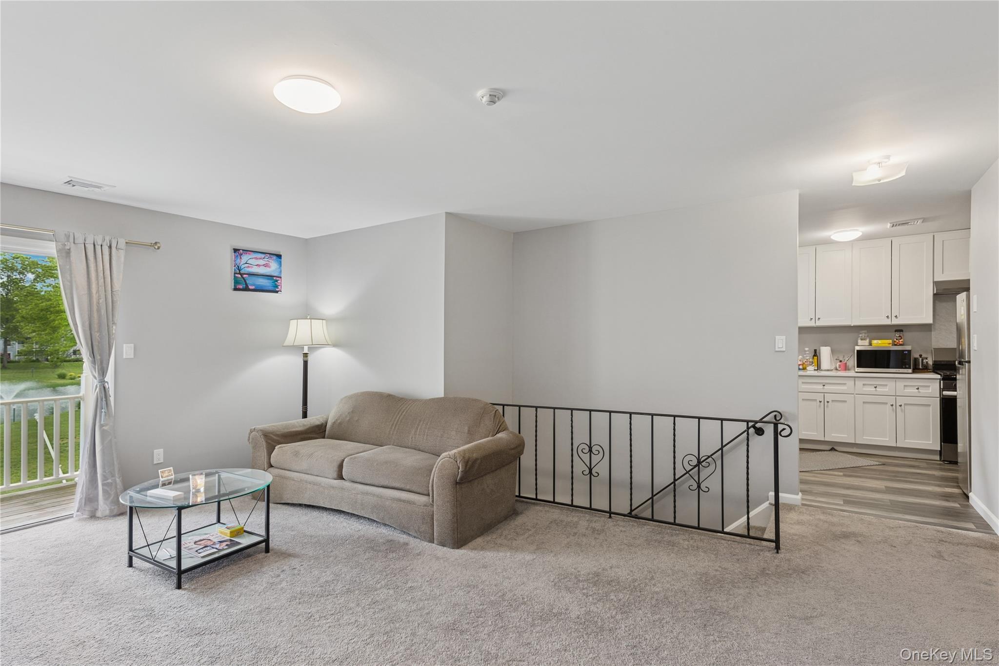 #4 photo, 241 Fairview Circle, Middle Island , NY 11953