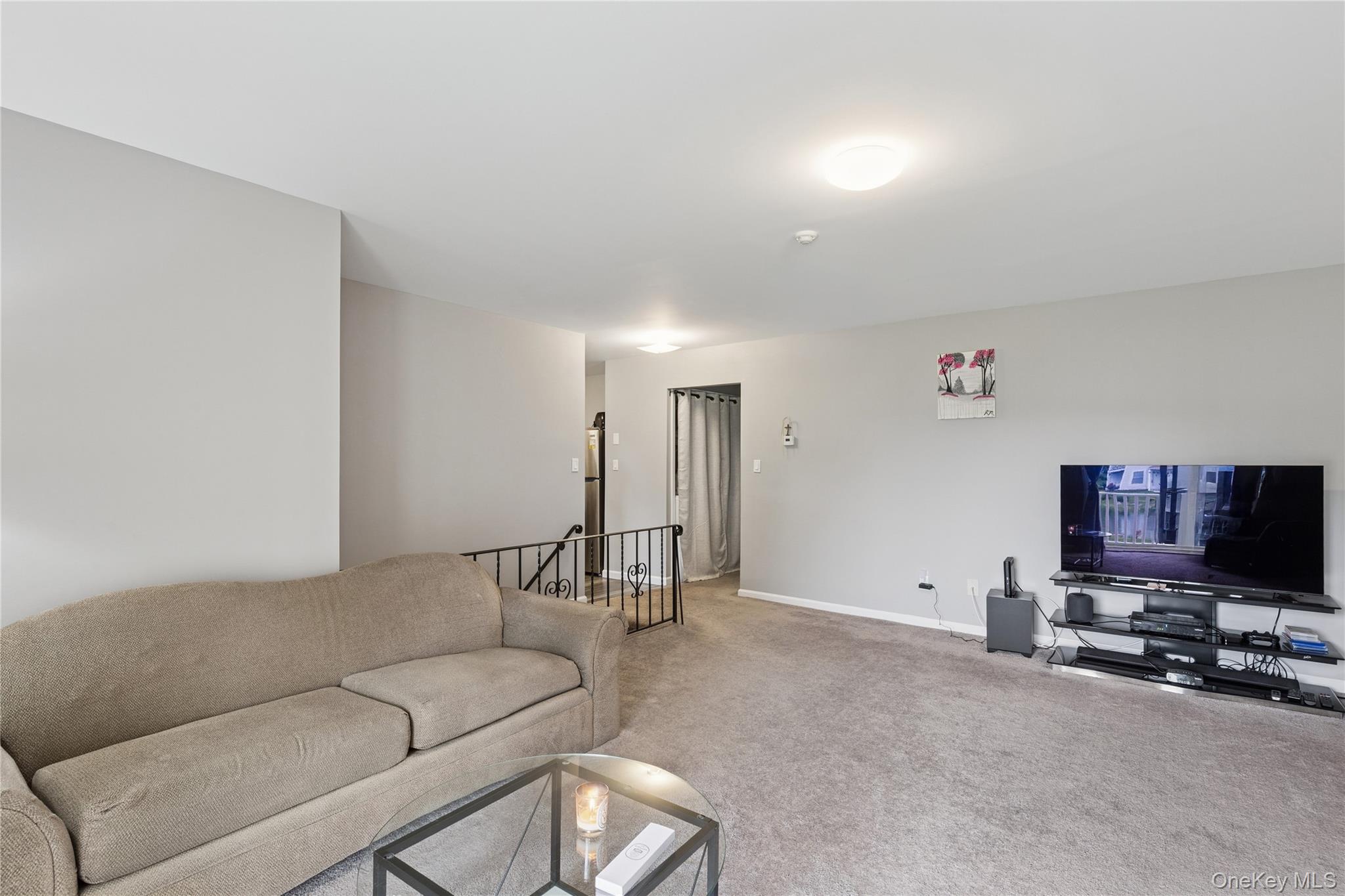 #5 photo, 241 Fairview Circle, Middle Island , NY 11953