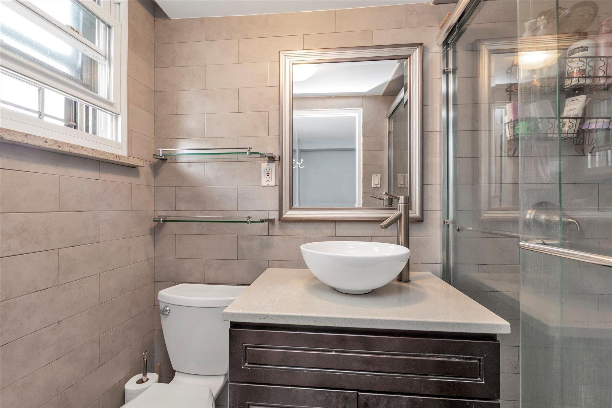 #12 photo, 61-15 97th Street, クイーンズ区 Rego Park , NY 11374