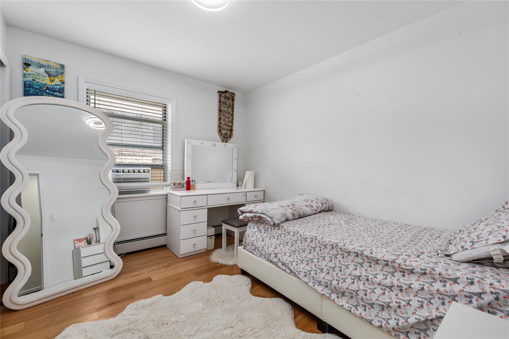 #12 photo, 628 151st Street, クイーンズ区 Whitestone , NY 11357