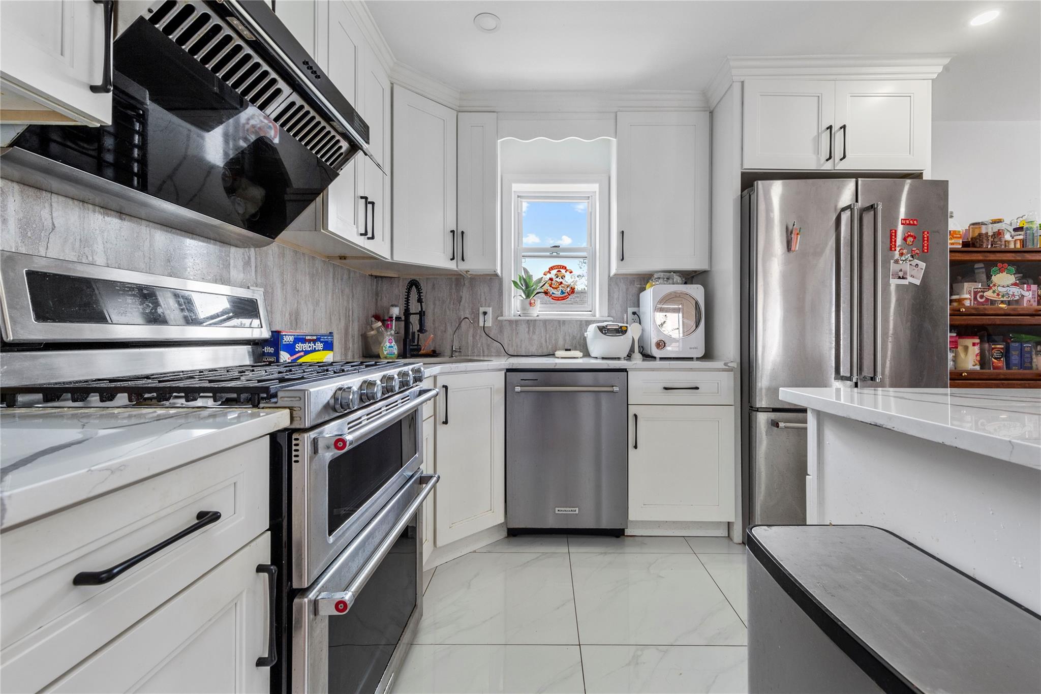 #15 photo, 628 151st Street, クイーンズ区 Whitestone , NY 11357