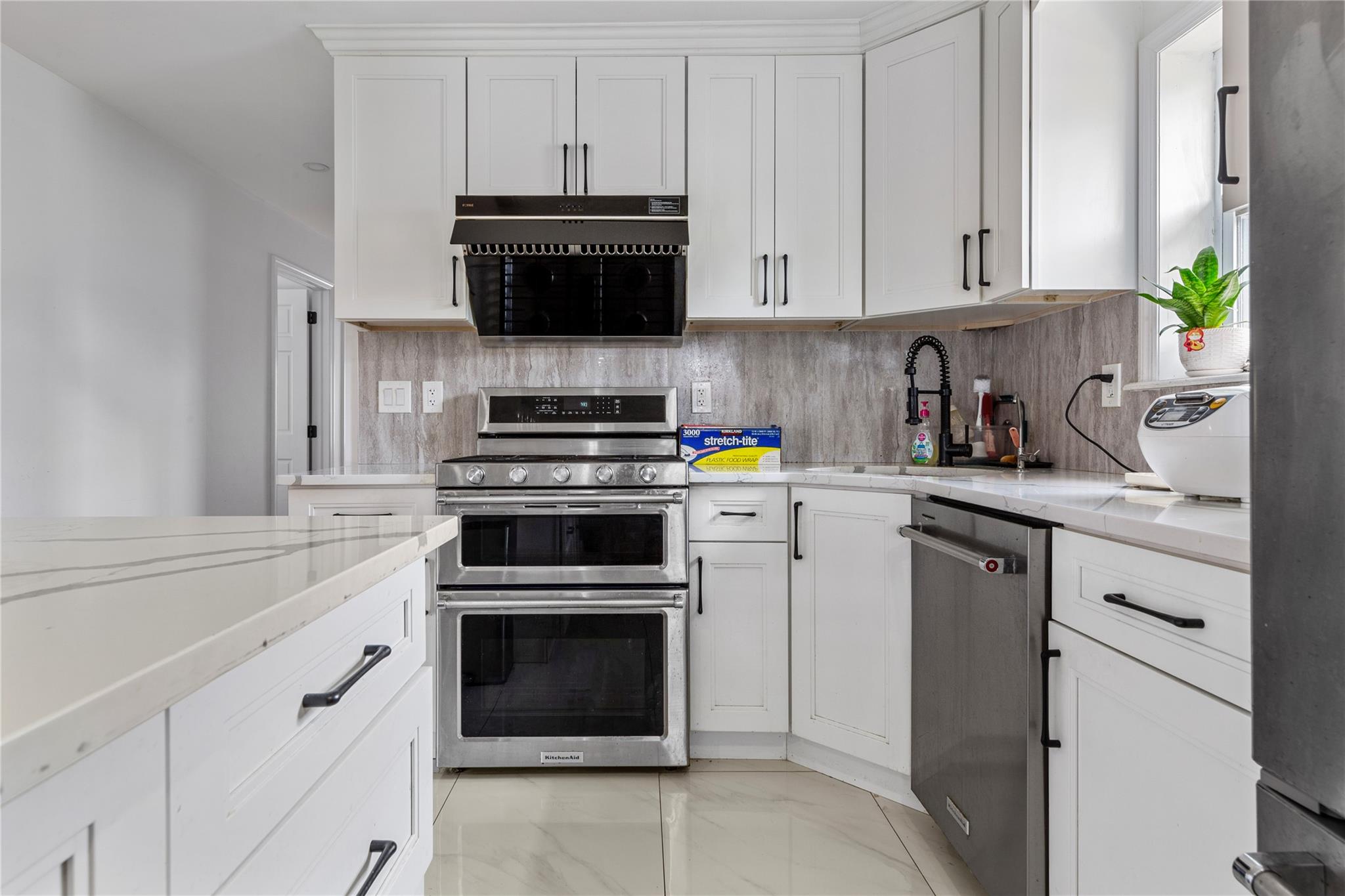 #16 photo, 628 151st Street, クイーンズ区 Whitestone , NY 11357