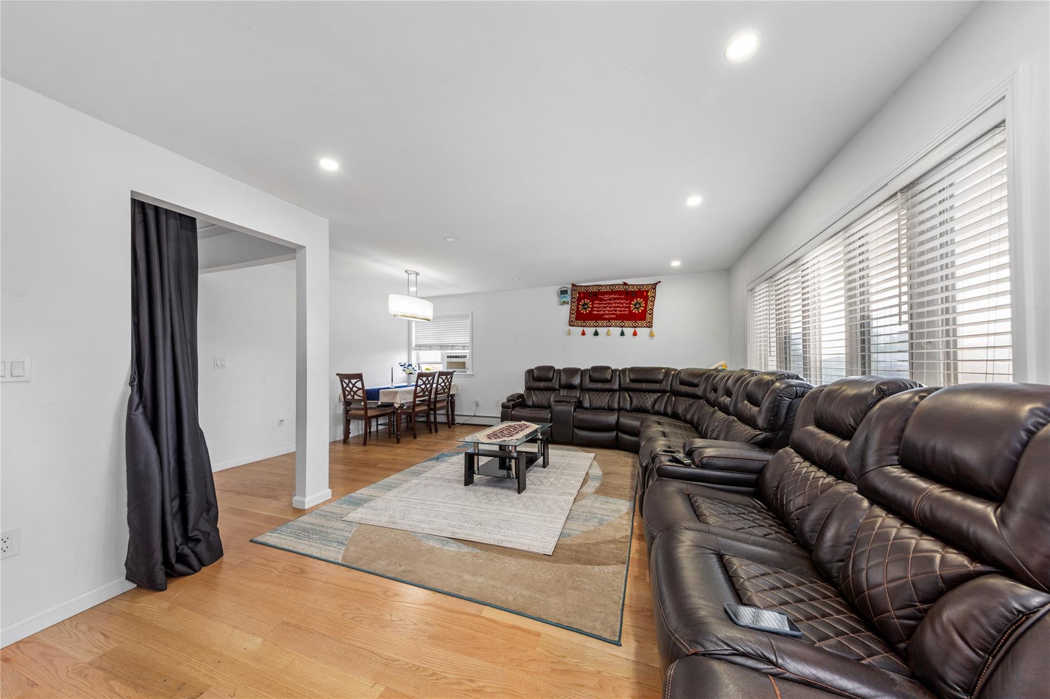 #7 photo, 628 151st Street, クイーンズ区 Whitestone , NY 11357