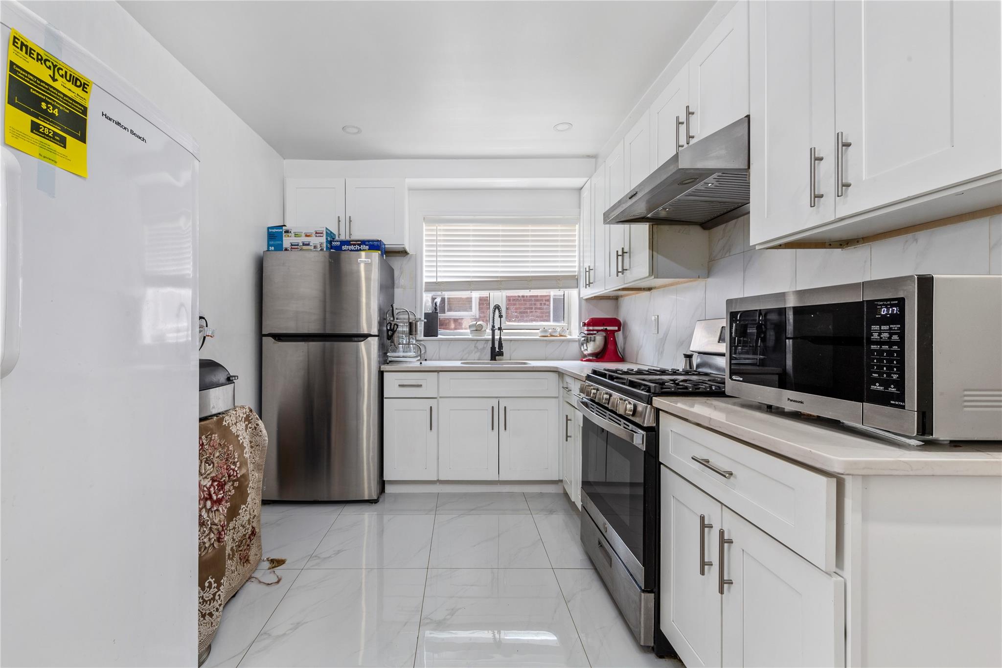 #9 photo, 628 151st Street, クイーンズ区 Whitestone , NY 11357