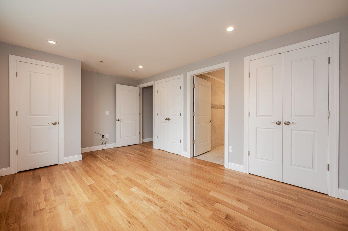 #16 photo, 661 W Broadway, Long Beach , NY 11561