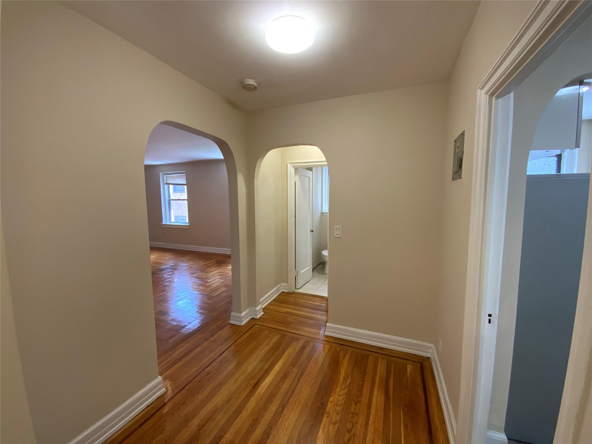 #3 photo, 1 S Broadway, White Plains , NY 10601