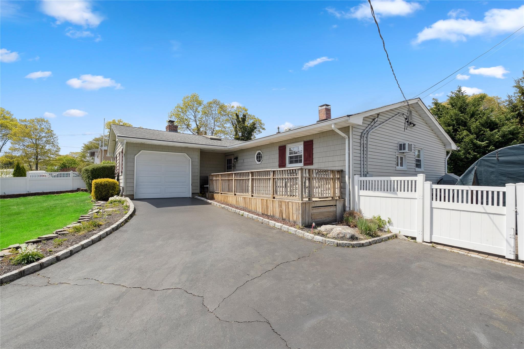 #1 photo, 415 Fir Grove Road, Ronkonkoma , NY 11779