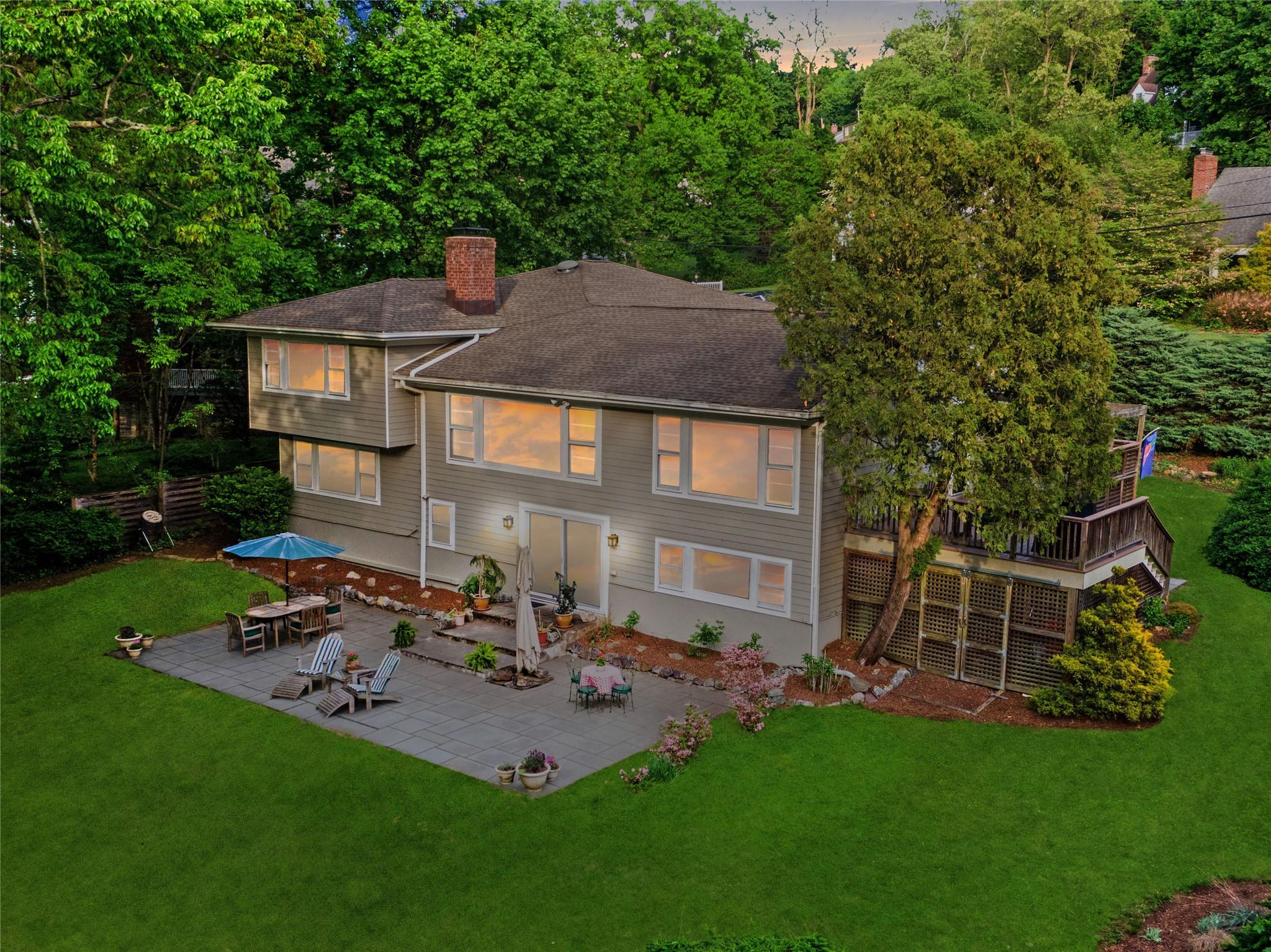 #1 photo, 33 Heritage Hill Road, Tarrytown , NY 10591