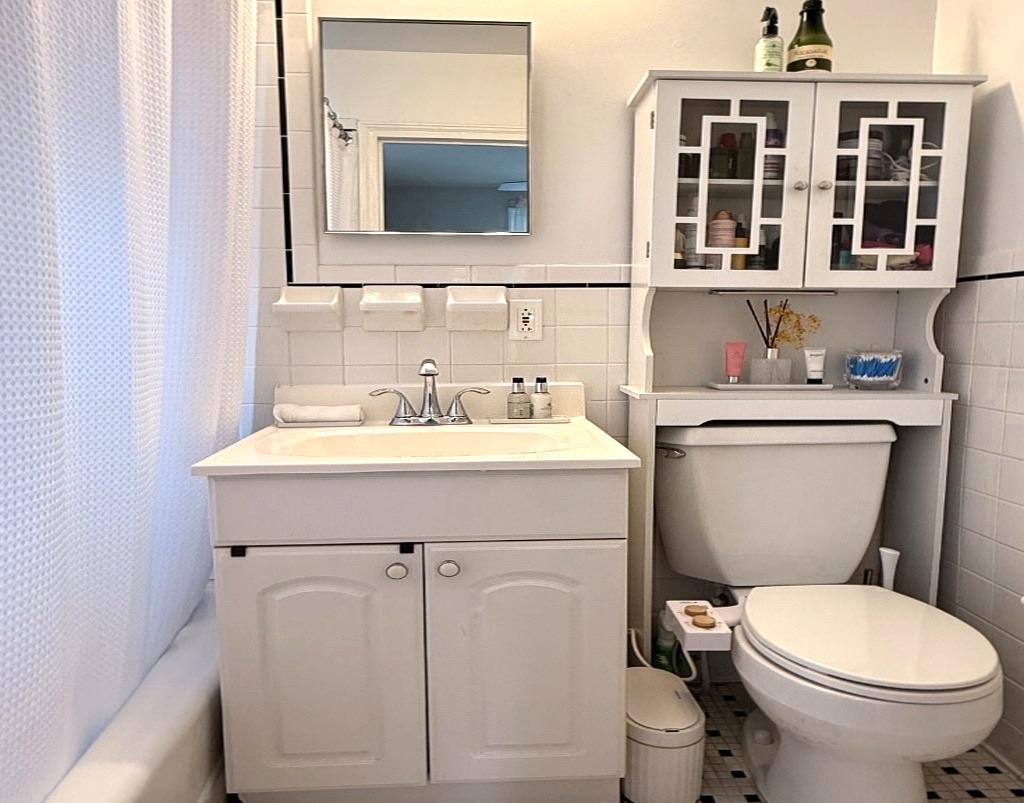 #16 photo, 68 E Hartsdale Avenue, Hartsdale , NY 10530