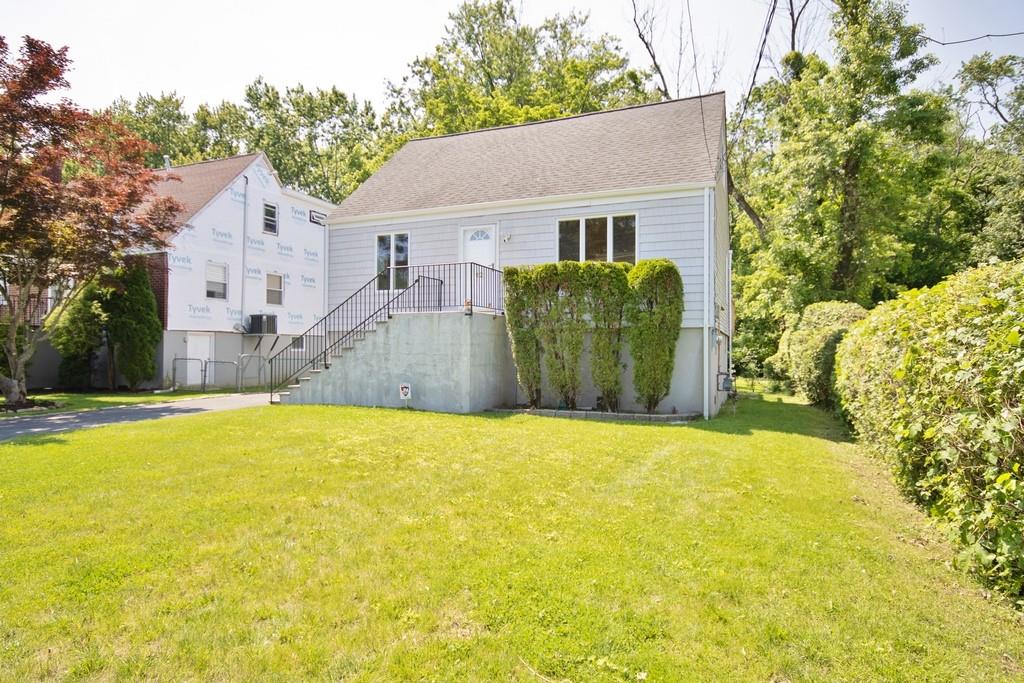 #1 photo, 12 Babbitt Court, Elmsford , NY 10523