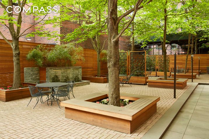 #9 photo, 250 S End Avenue, マンハッタン Battery Park City , NY 10280