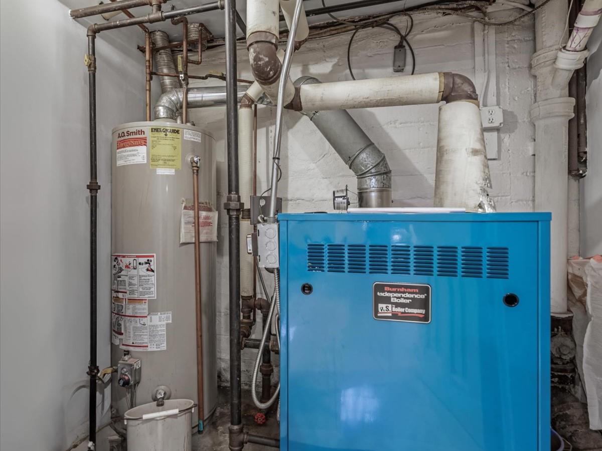 #14 photo, 18 Ashland Avenue, New Hyde Park , NY 11040