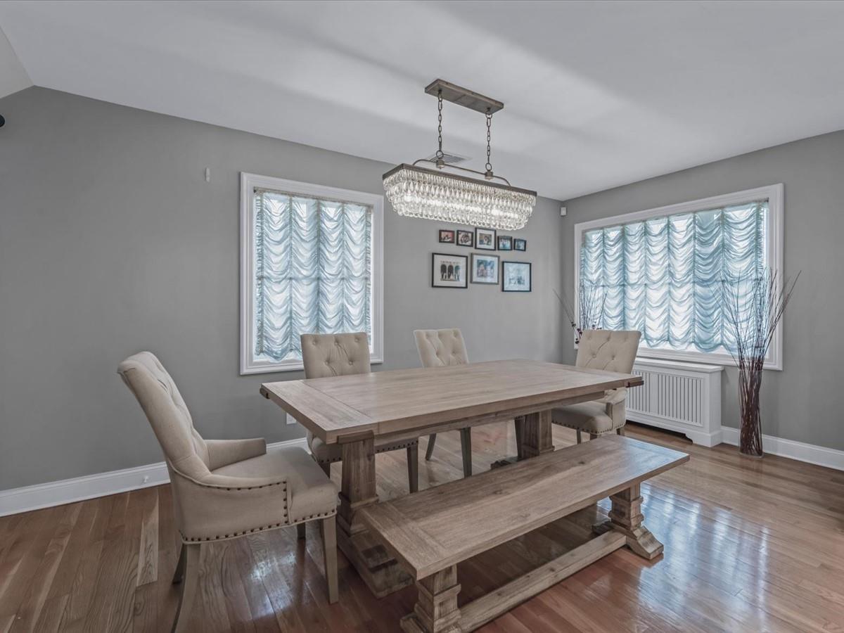 #4 photo, 18 Ashland Avenue, New Hyde Park , NY 11040