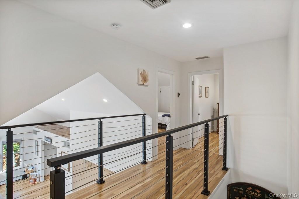 #14 photo, 18 Park Circle, サフォーク郡 Quogue , NY 11959