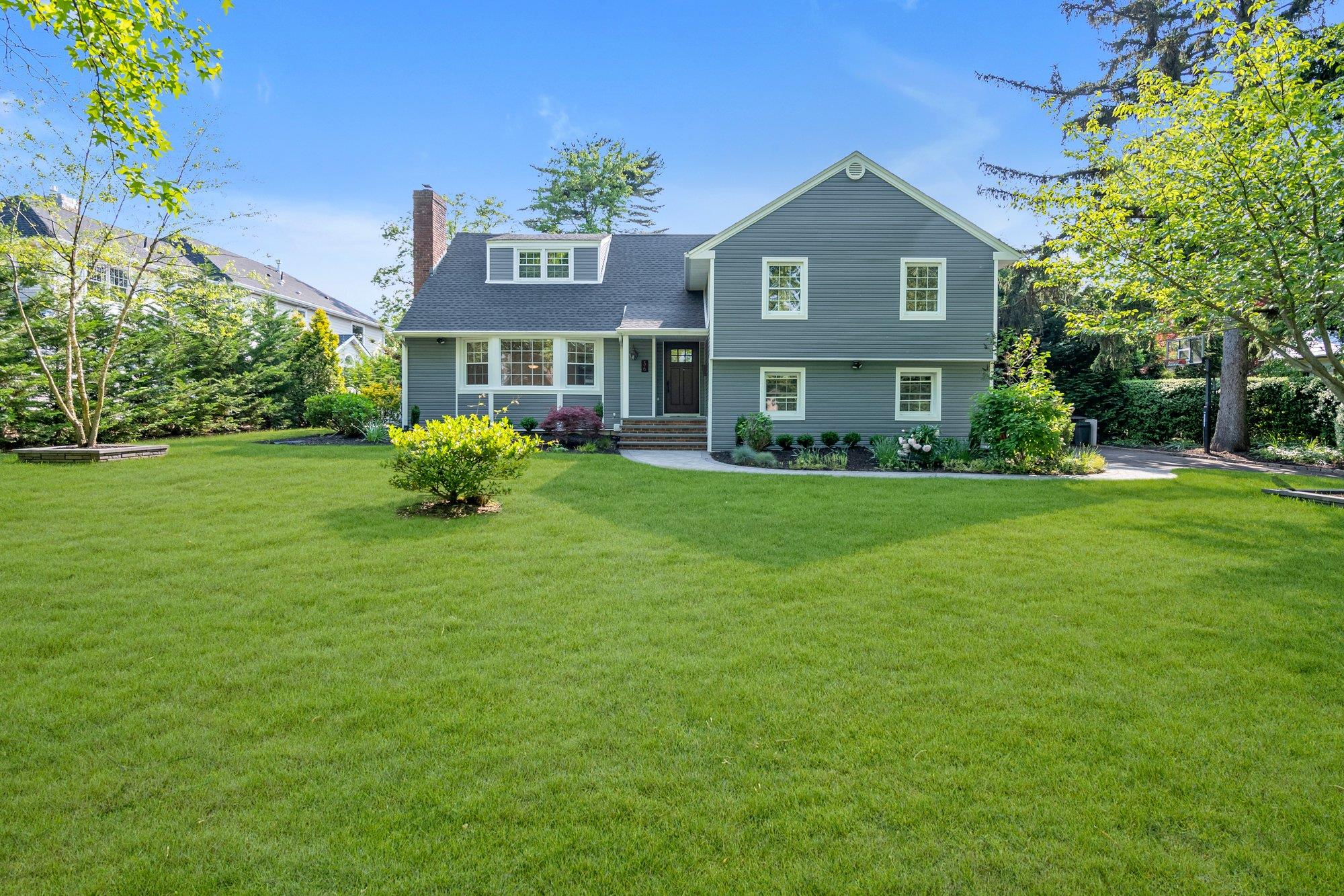 #1 photo, 56 Washington Avenue, 長島 花園城 Garden City , NY 11530