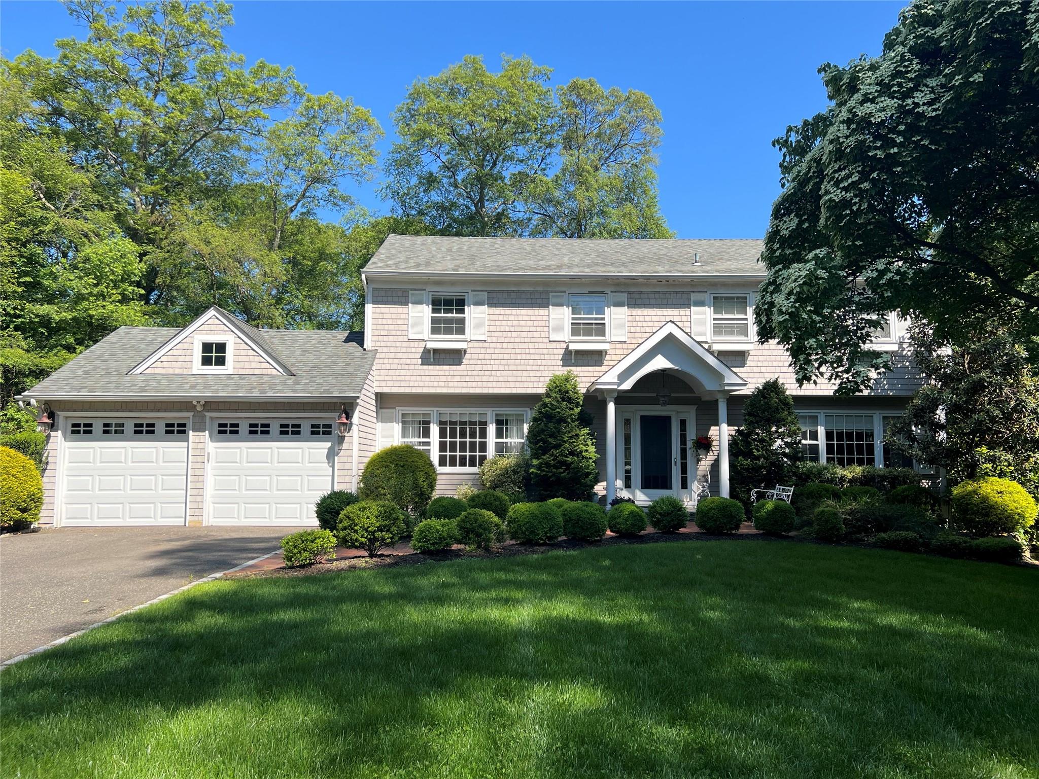#1 photo, 41 Edcris Lane, سوفولك Huntington , NY 11743