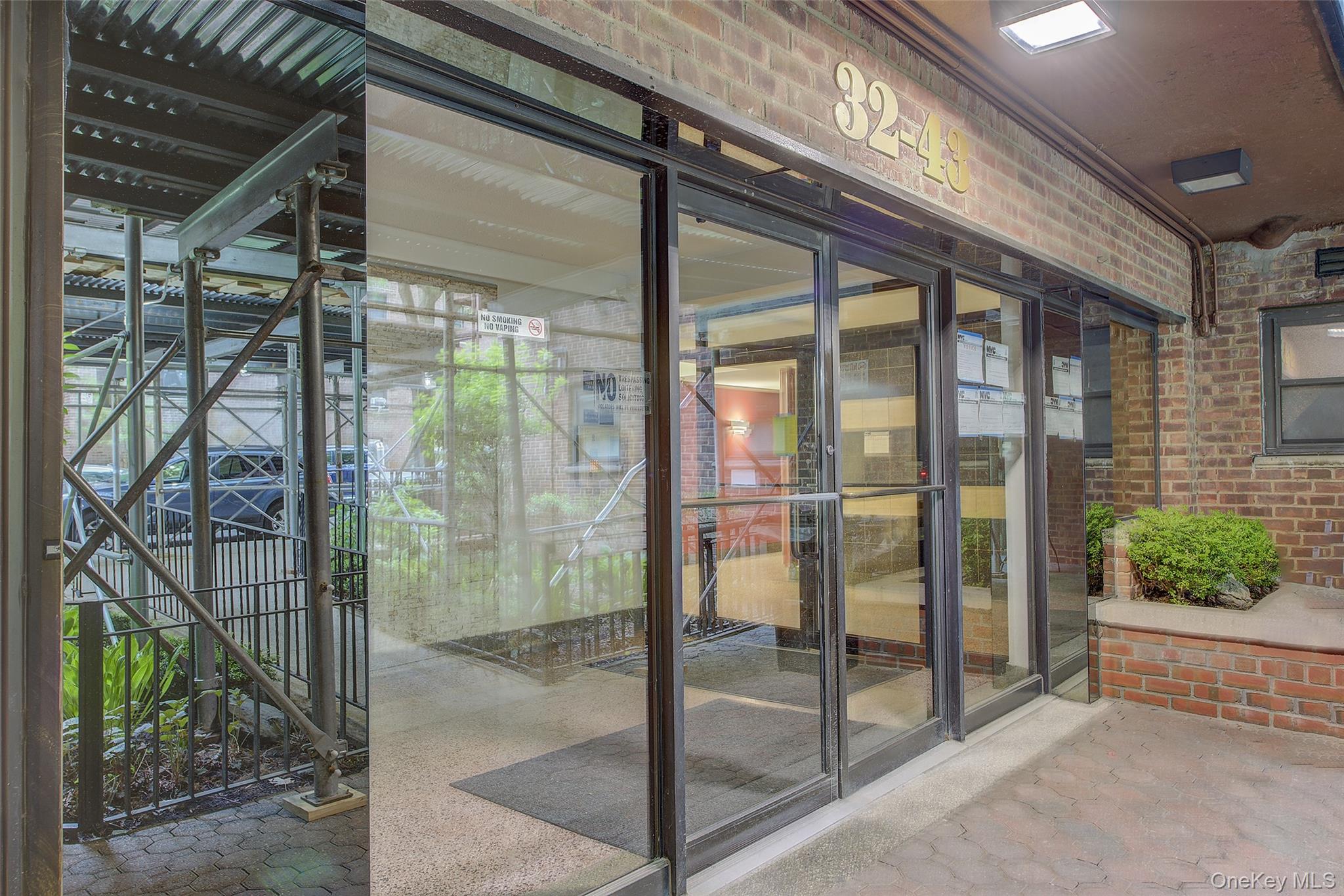 #20 photo, 32-43 91 Street, クイーンズ区 East Elmhurst , NY 11369