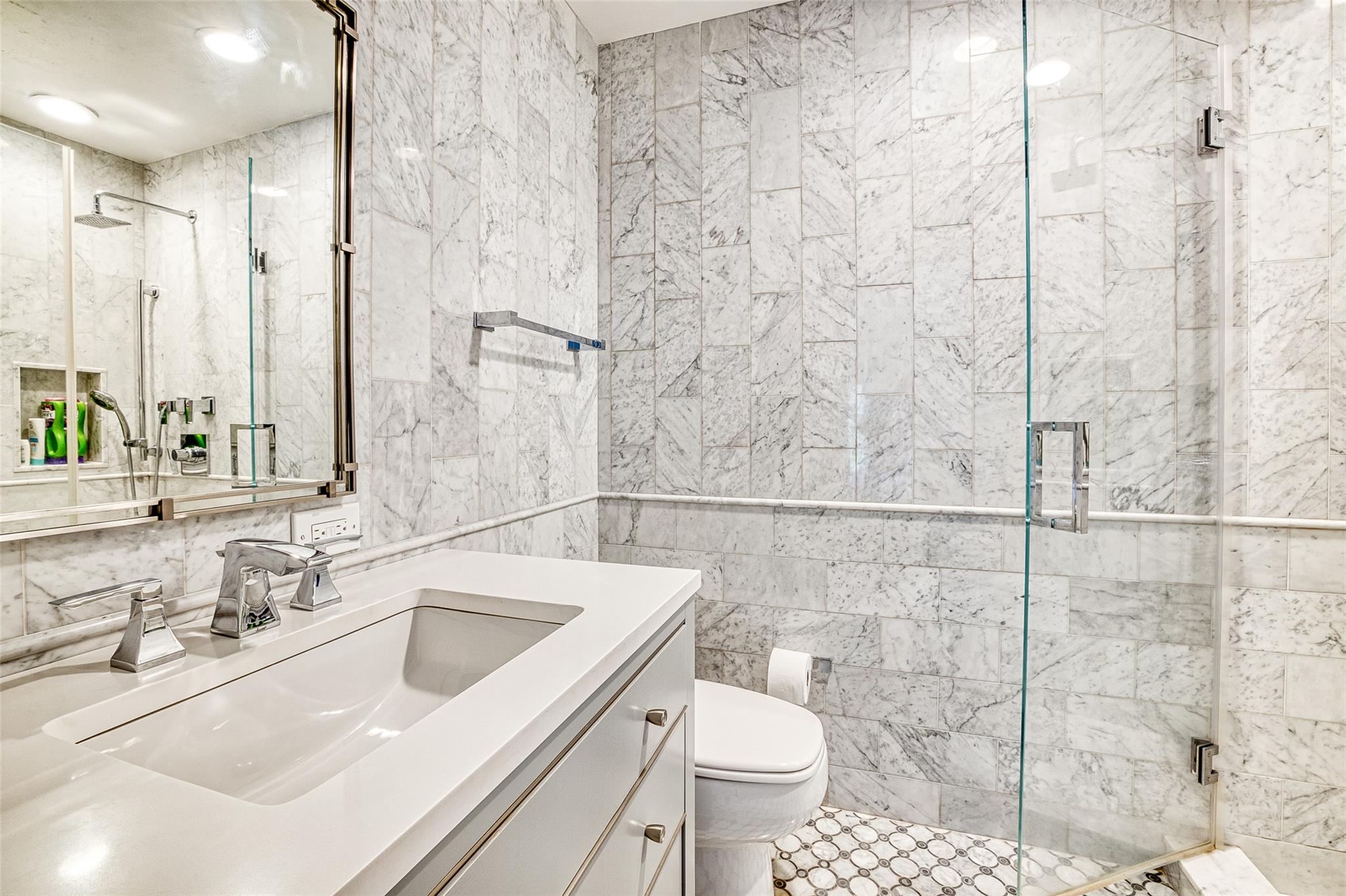 #17 photo, 9 Stream Court, ナッソー郡 Great Neck , NY 11024