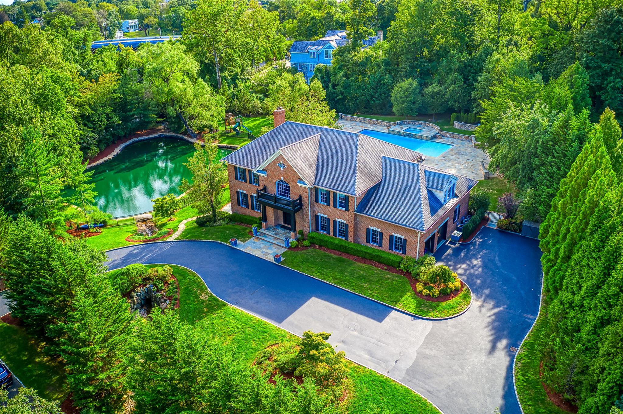 #2 photo, 9 Stream Court, ナッソー郡 Great Neck , NY 11024