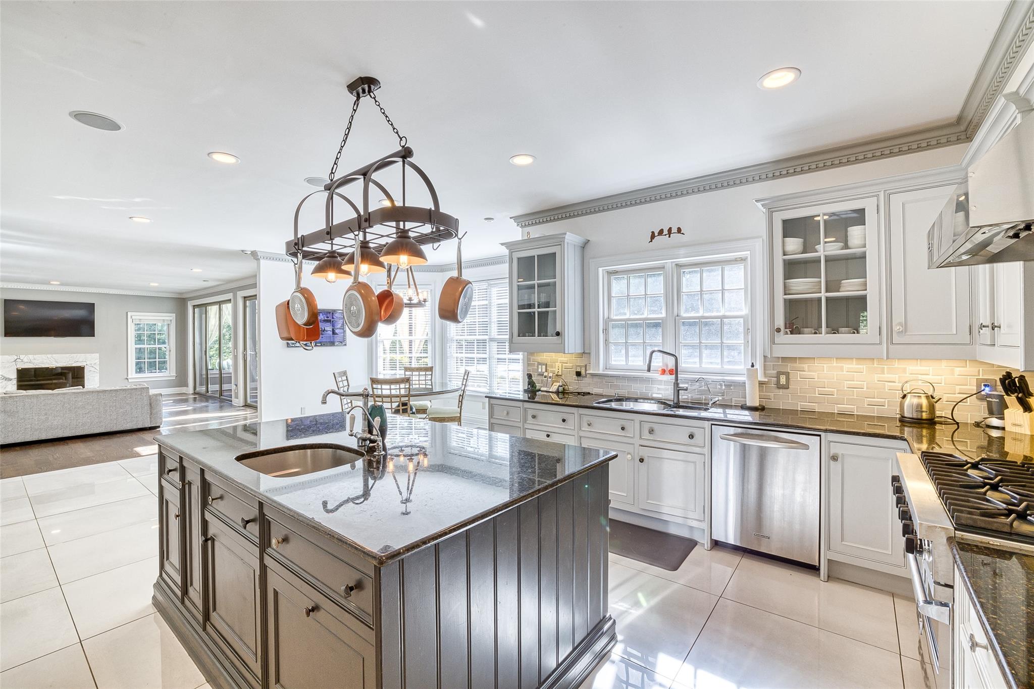 #9 photo, 9 Stream Court, ナッソー郡 Great Neck , NY 11024