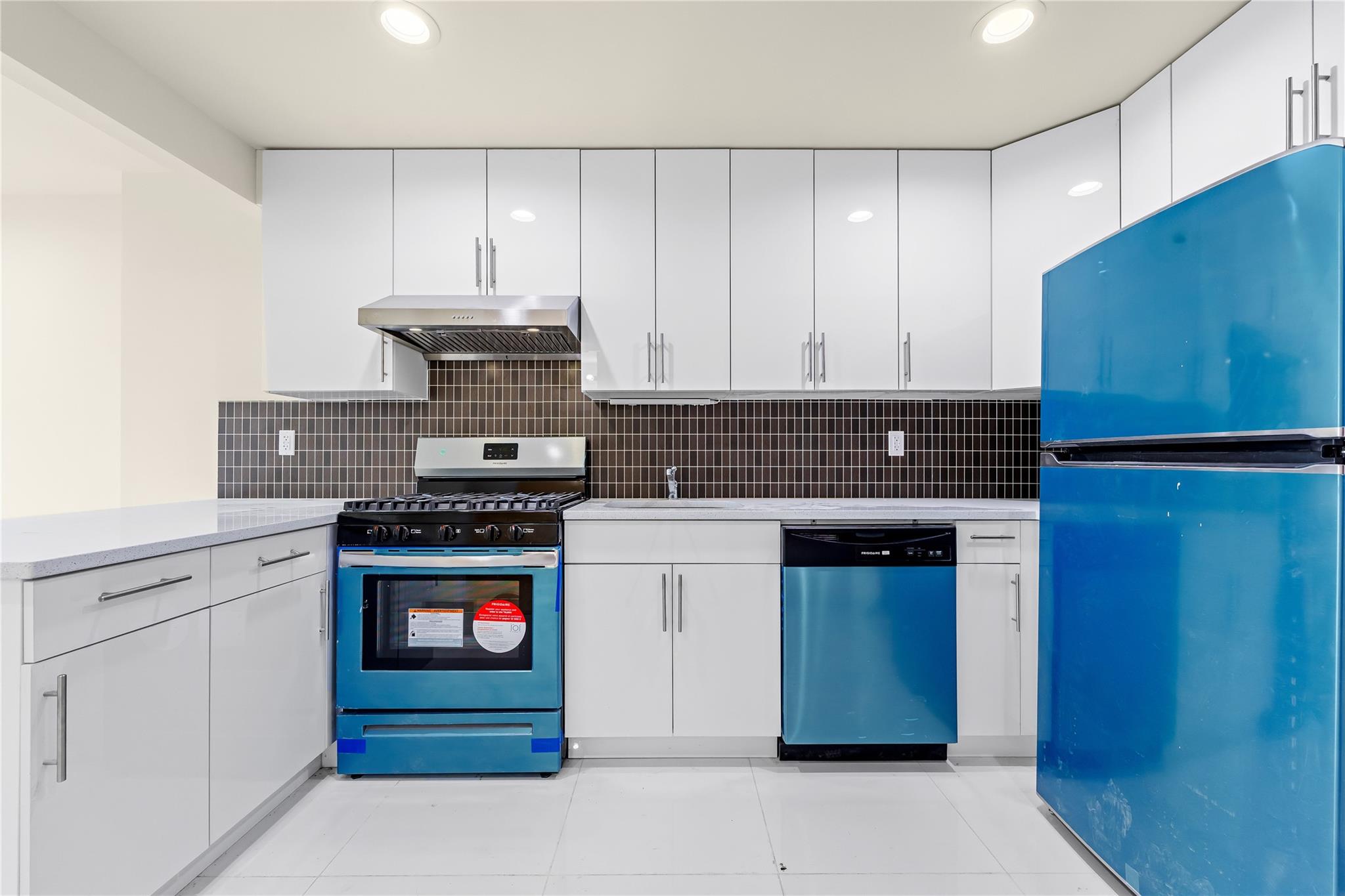 #5 photo, 91-23 Corona Avenue, クイーンズ区 Elmhurst , NY 11373