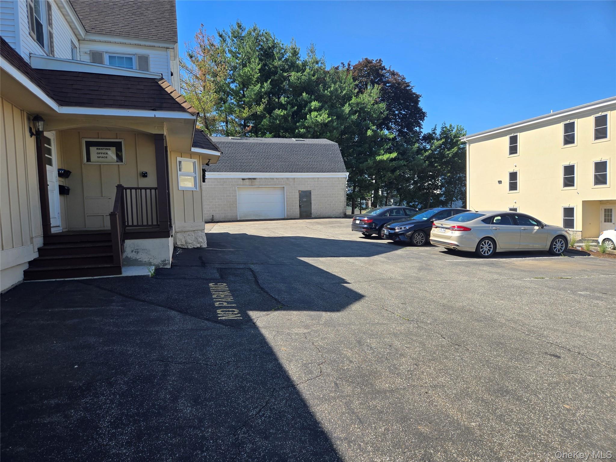 #2 photo, 130 E Central Avenue, Pearl River , NY 10965