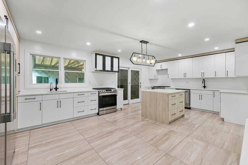 #11 photo, 10 Karow Court, 紐約州 Monsey , NY 10952