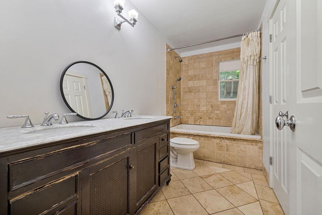 #18 photo, 10 Karow Court, 紐約州 Monsey , NY 10952