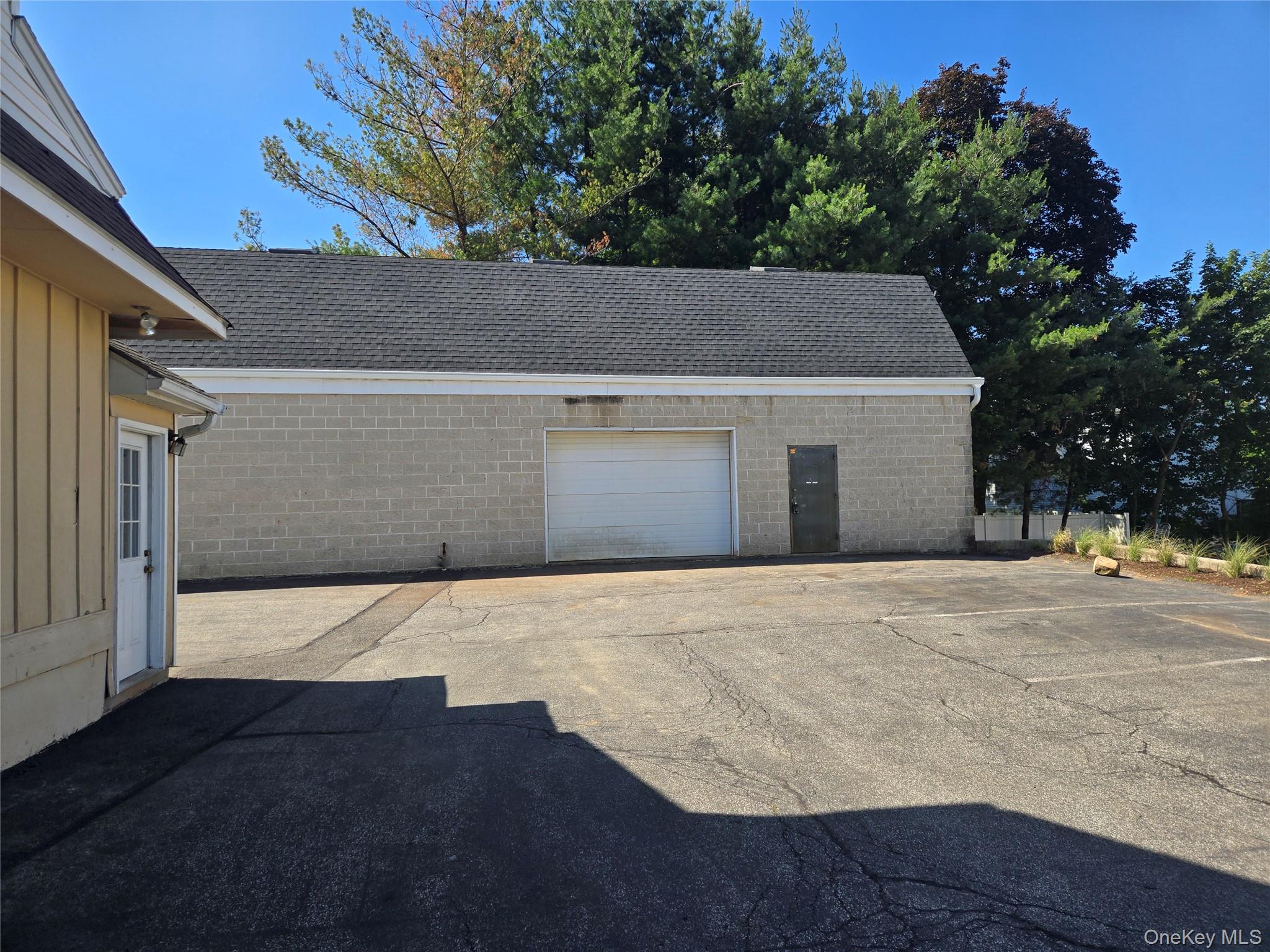 #4 photo, 130 E Central Avenue, Pearl River , NY 10965