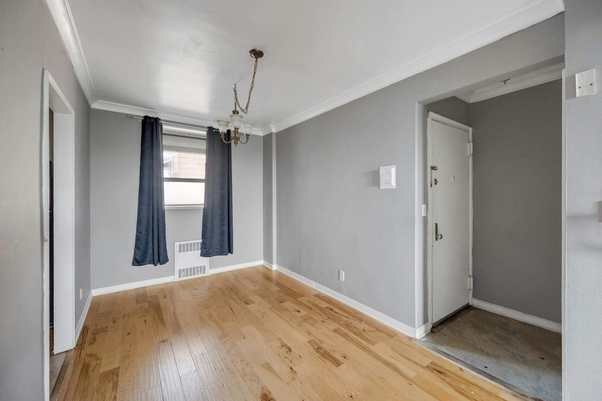 #13 photo, 315 King Street, Port Chester , NY 10573