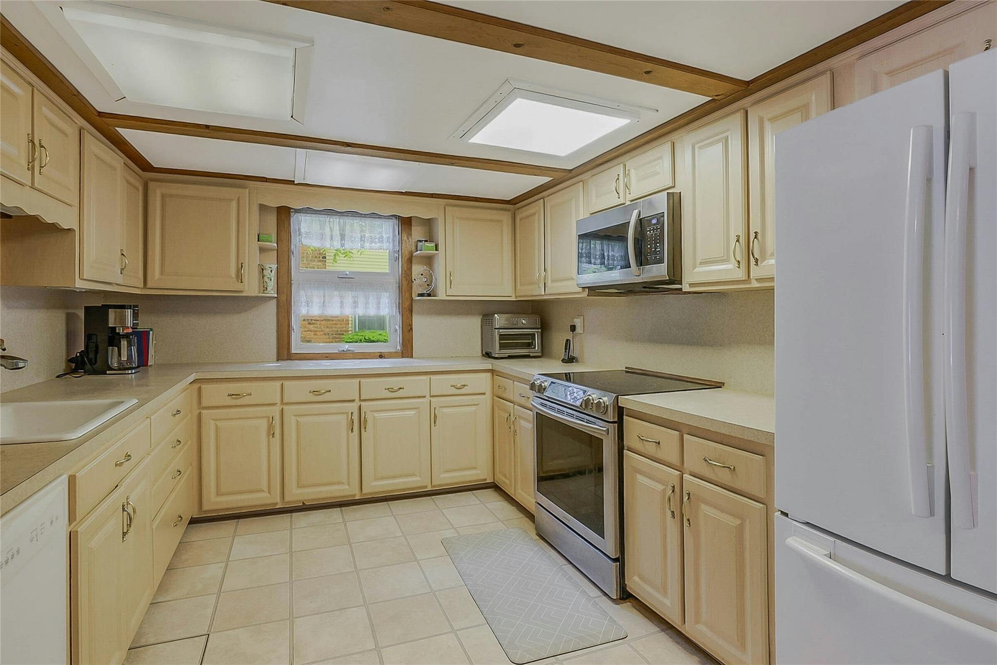 #8 photo, 20 Baylis Place, ナッソー郡 Syosset , NY 11791