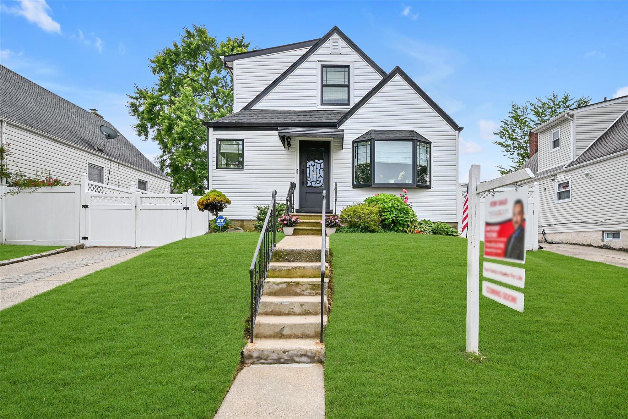 #1 photo, 166-34 21st Avenue, Whitestone , NY 11357