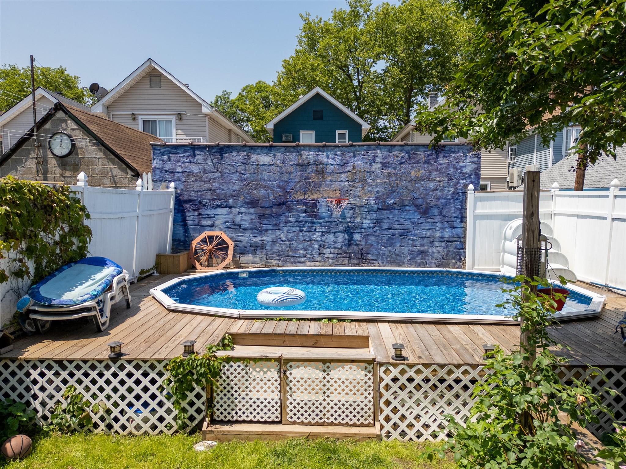 #20 photo, 21-38 73rd Street, クイーンズ区 Astoria , NY 11370