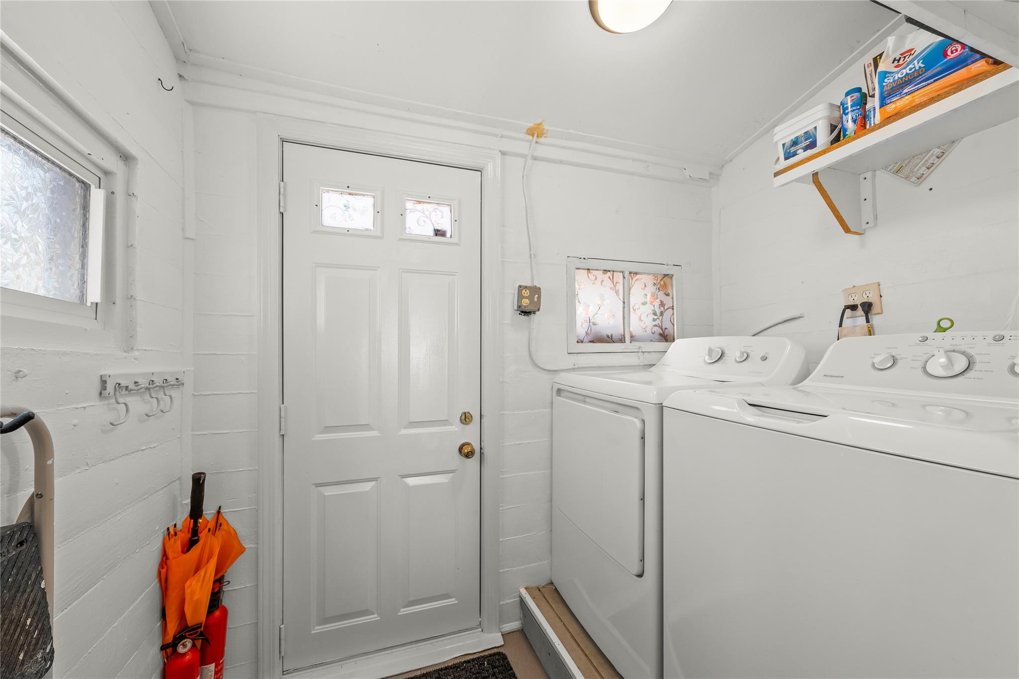 #9 photo, 21-38 73rd Street, クイーンズ区 Astoria , NY 11370