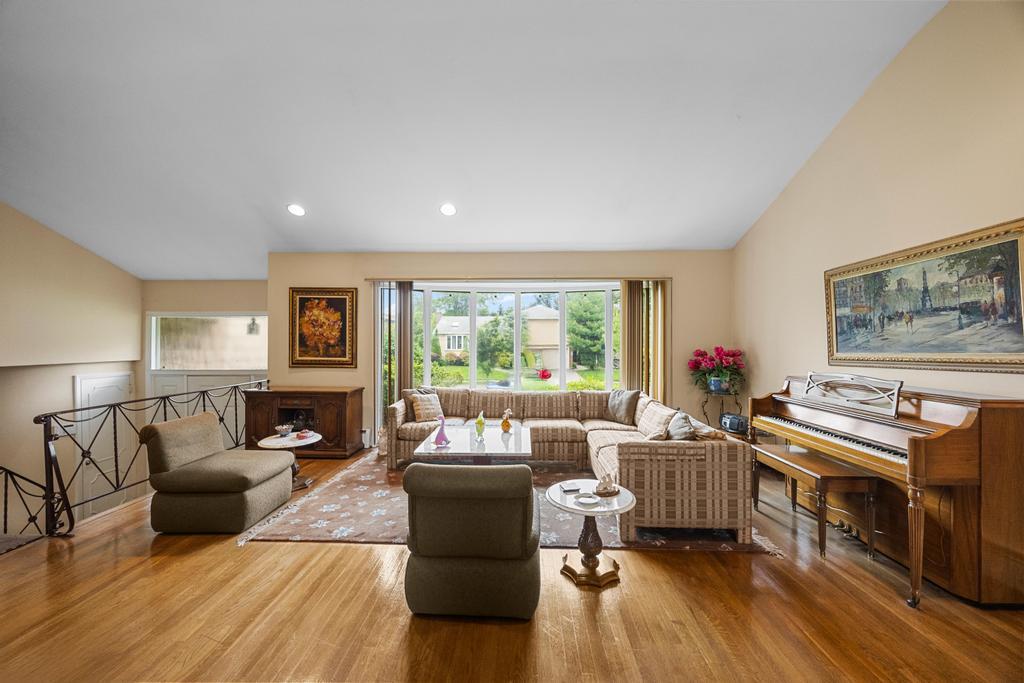 #12 photo, 797 Caldwell Avenue, ナッソー郡 North Woodmere , NY 11581