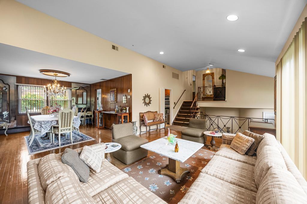 #14 photo, 797 Caldwell Avenue, ナッソー郡 North Woodmere , NY 11581