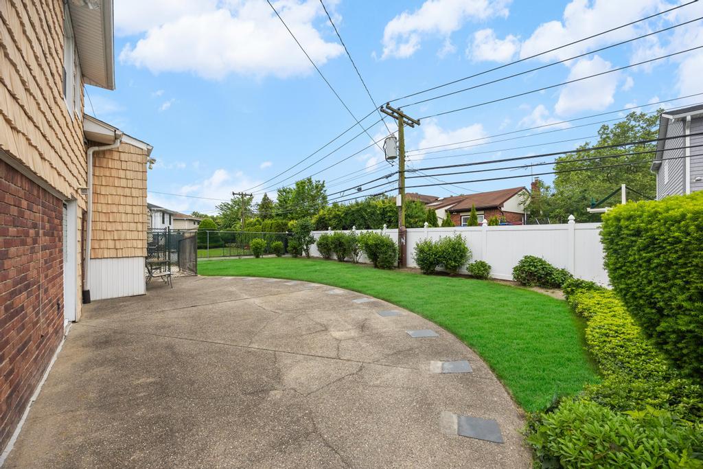 #6 photo, 797 Caldwell Avenue, ナッソー郡 North Woodmere , NY 11581