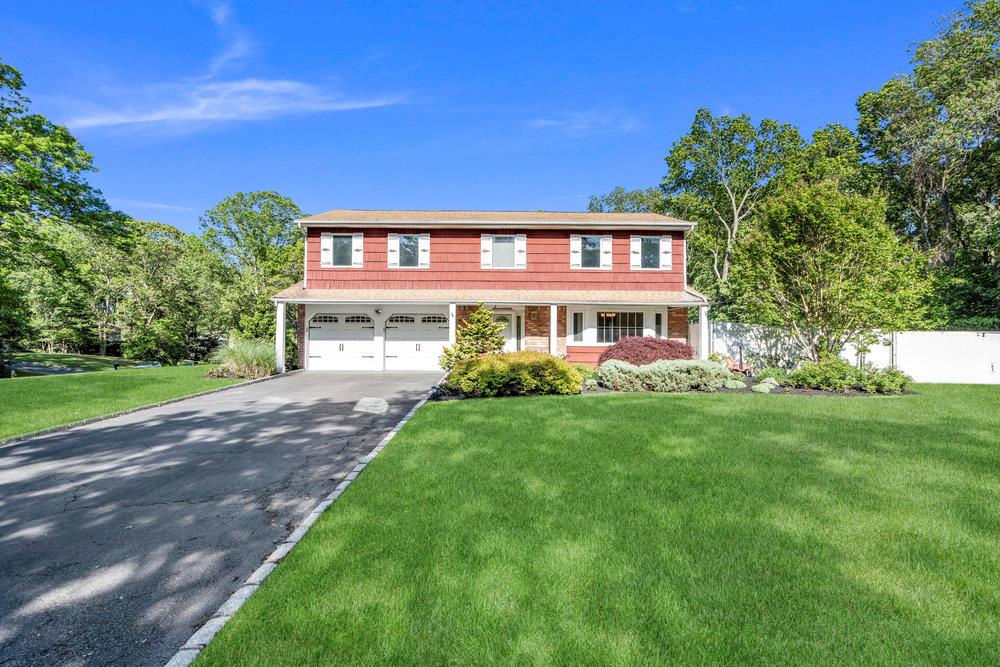 #1 photo, 17 Woodview Drive, Nesconset , NY 11767