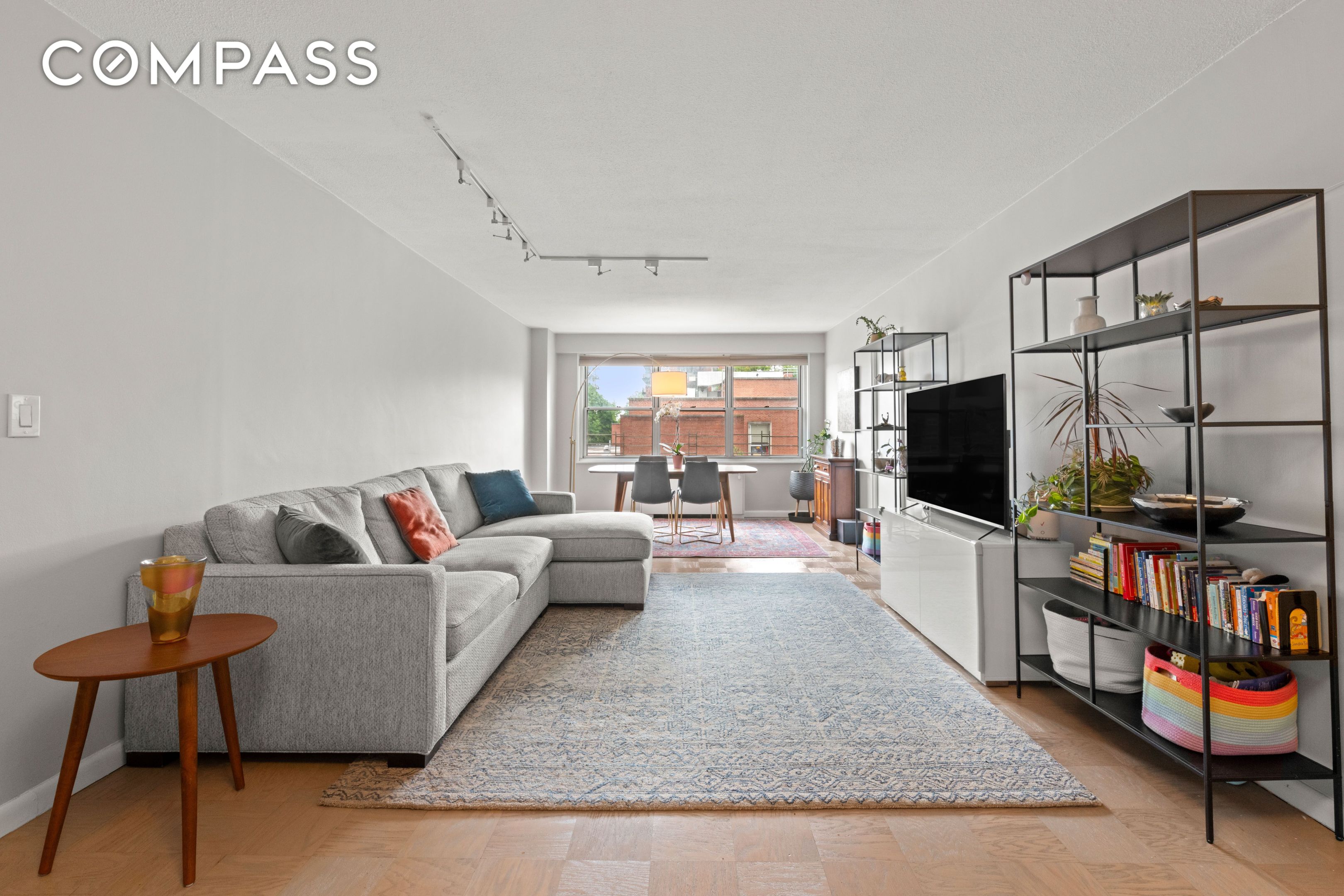 #1 photo, 70-31 108th Street, 皇后區 森林小丘 Forest Hills , NY 11375