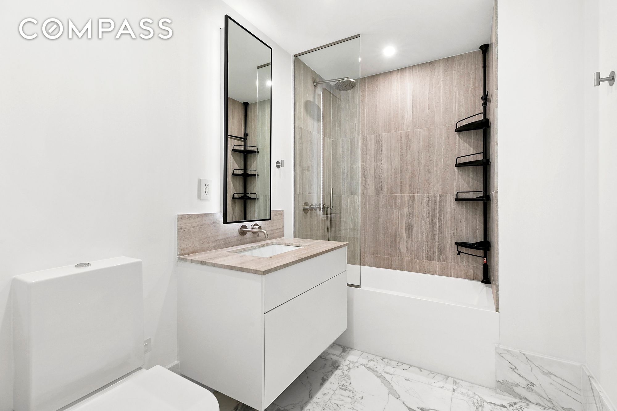 #11 photo, 429 Kent Avenue, ブルックリン区 Williamsburg , NY 11249